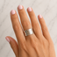 Hammered ring maat 19