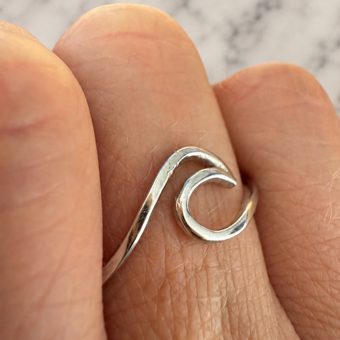 Wave ring - maat 21