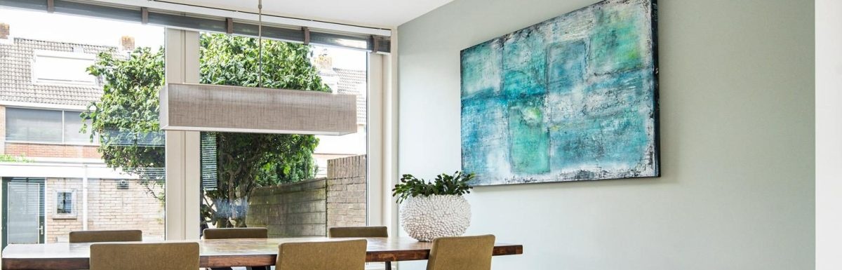 Groene muurverf in je woonkamer? De mogelijkheden zijn oneindig Groene muurverf in je woonkamer? De mogelijkheden zijn oneindig