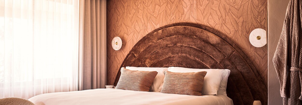  Behang in de slaapkamer: tips & inspiratie