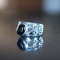 Black Onyx ring Paisley Black Onyx ring Paisley