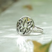 Zilveren BOHO ring Lotus Zilveren BOHO ring Lotus
