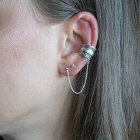 Zilveren ear cuff Chain Bali style Zilveren ear cuff Chain Bali style