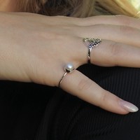 Zilveren ring met zoetwaterparel Zilveren ring met zoetwaterparel