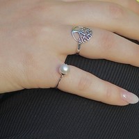 Zilveren ring met zoetwaterparel Zilveren ring met zoetwaterparel