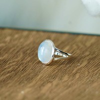 Zilveren Maansteen ring Chica Zilveren Maansteen ring Chica