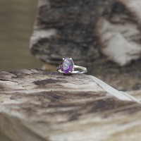 Zilveren edelsteen ring Amethist Zilveren edelsteen ring Amethist