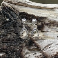 Zilveren oorknopjes Bali Love Zilveren oorknopjes Bali Love