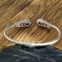 Zilveren Bali bangle Blue Topaz Zilveren Bali bangle Blue Topaz