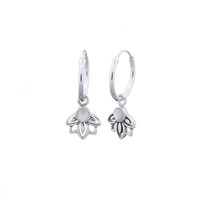 Zilveren oorbellen hoop Lotus Mother of pearl Zilveren oorbellen hoop Lotus Mother of pearl