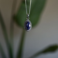 Zilveren Blauwe Saffier hanger Adhira Zilveren Blauwe Saffier hanger Adhira