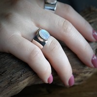 Zilveren ring Maansteen Satya Zilveren ring Maansteen Satya