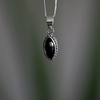 Zilveren Bali hanger Black Onyx Zilveren Bali hanger Black Onyx