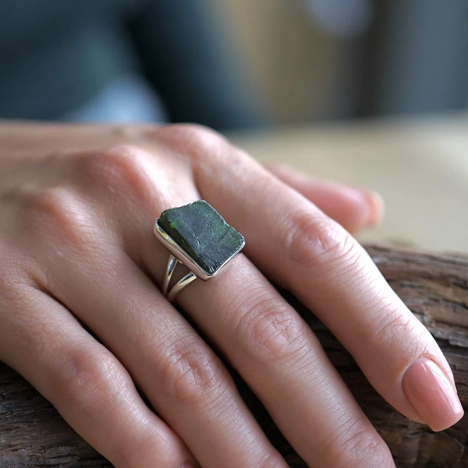 ring met groene garnet