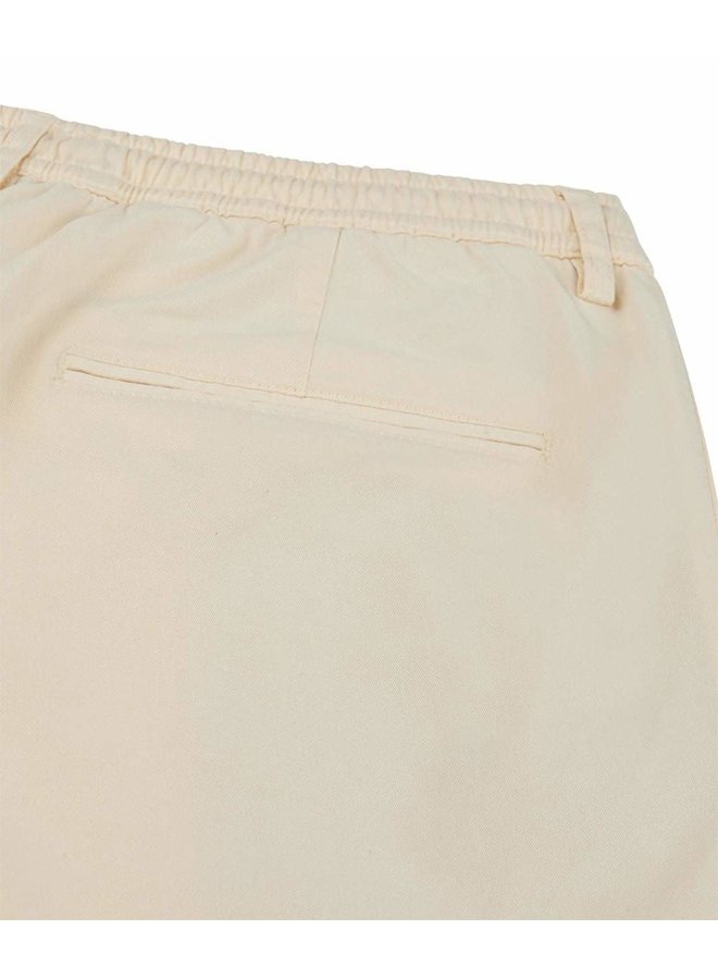 Profuomo Short Garment Dye Sand