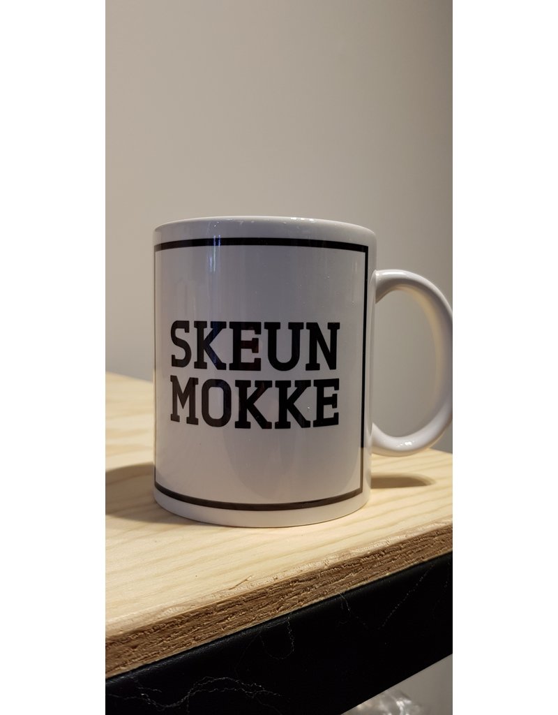 Urban Merch Mok 'Skeun mokke'