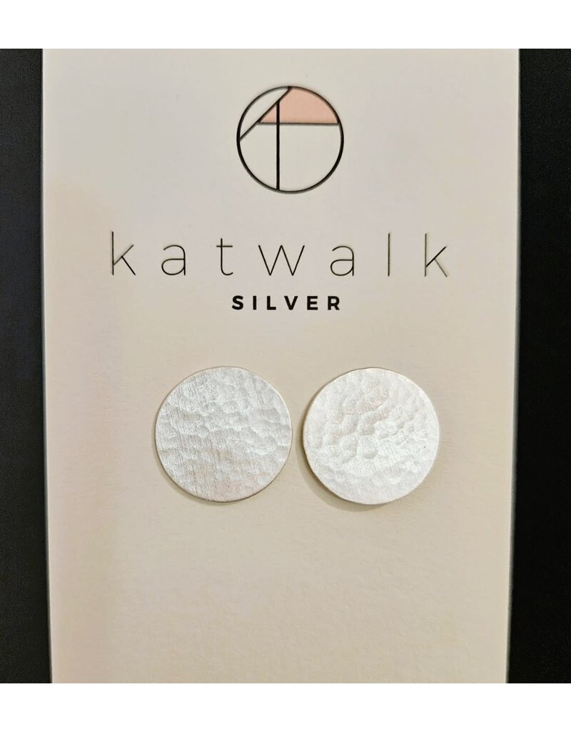 Katwalk Zilver Zilver oorstekers - gehamerd rondje - 15mm