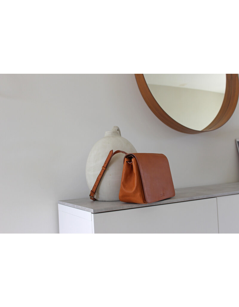 O MY BAG Schoudertas - The Lucy Cognac Classic Leather