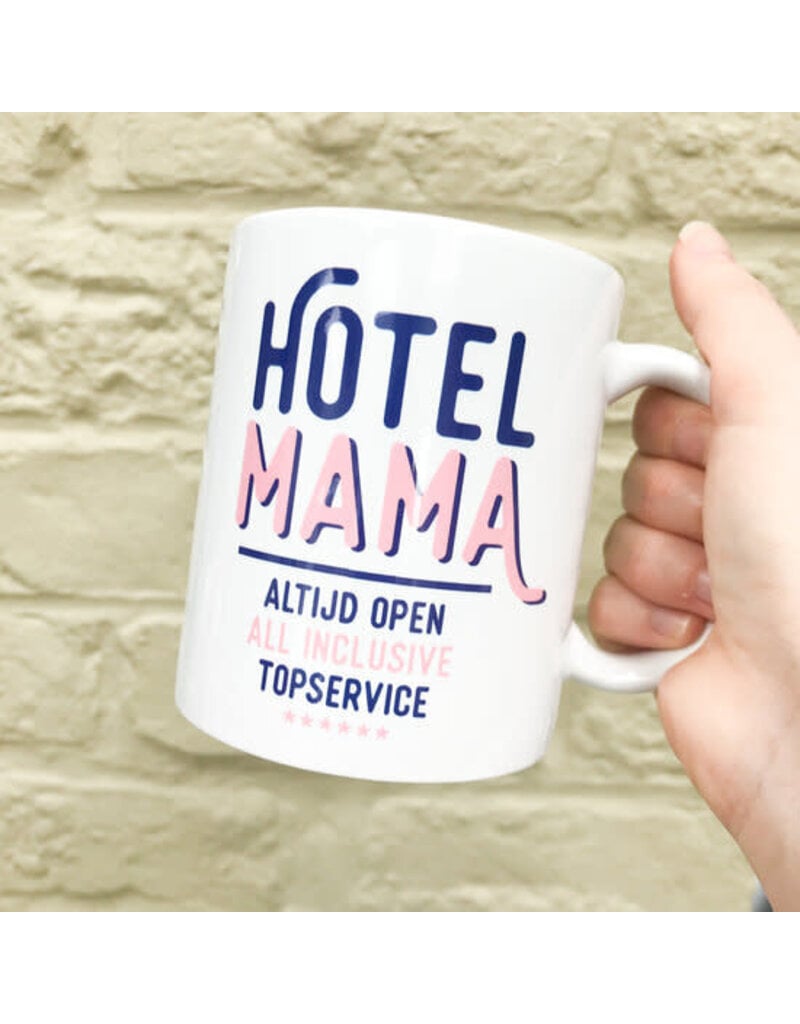 Urban Merch Mok 'Hotel mama'