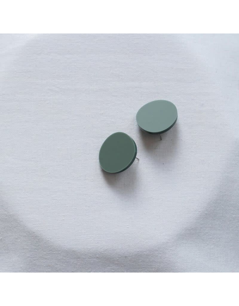 Studio Nok Nok Oorstekers Studio Nok Nok - Stud 03. Green