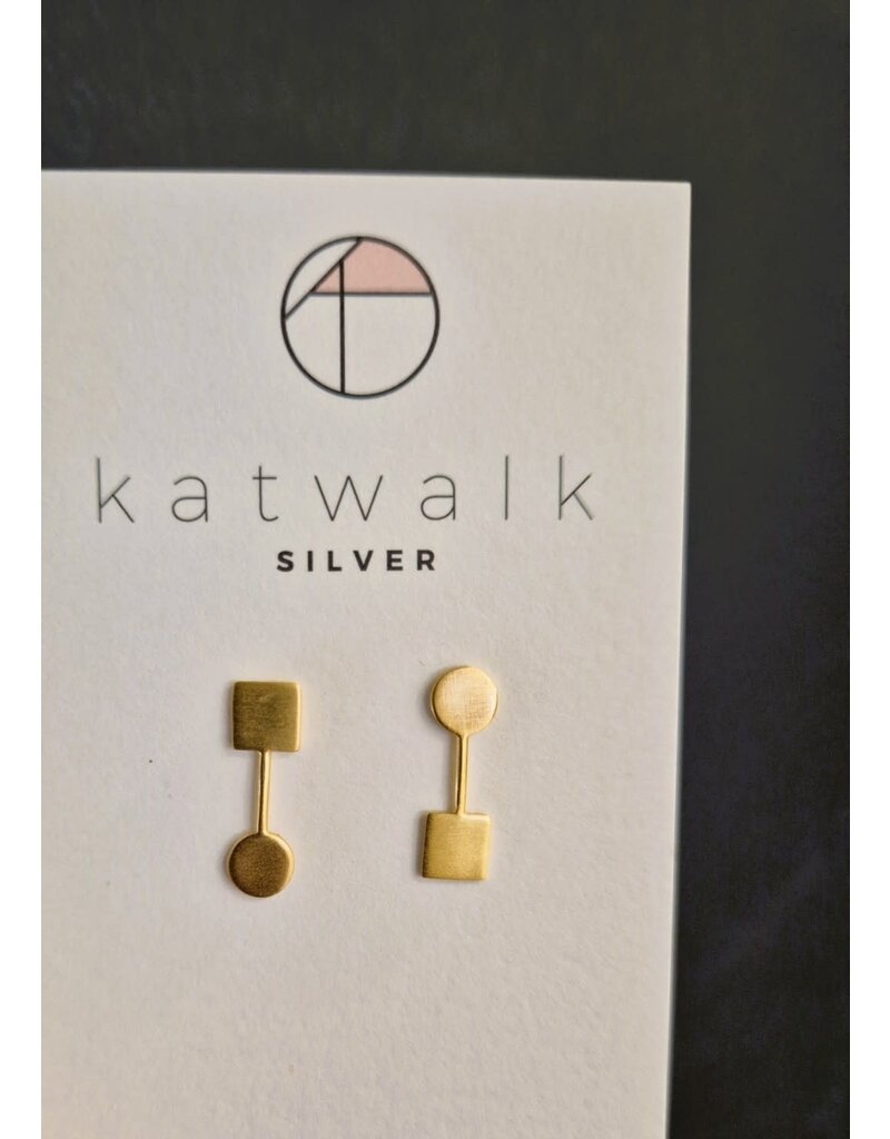 Katwalk Zilver Verguld zilver oorsteker - asymmetrisch bolletje en vierkantje