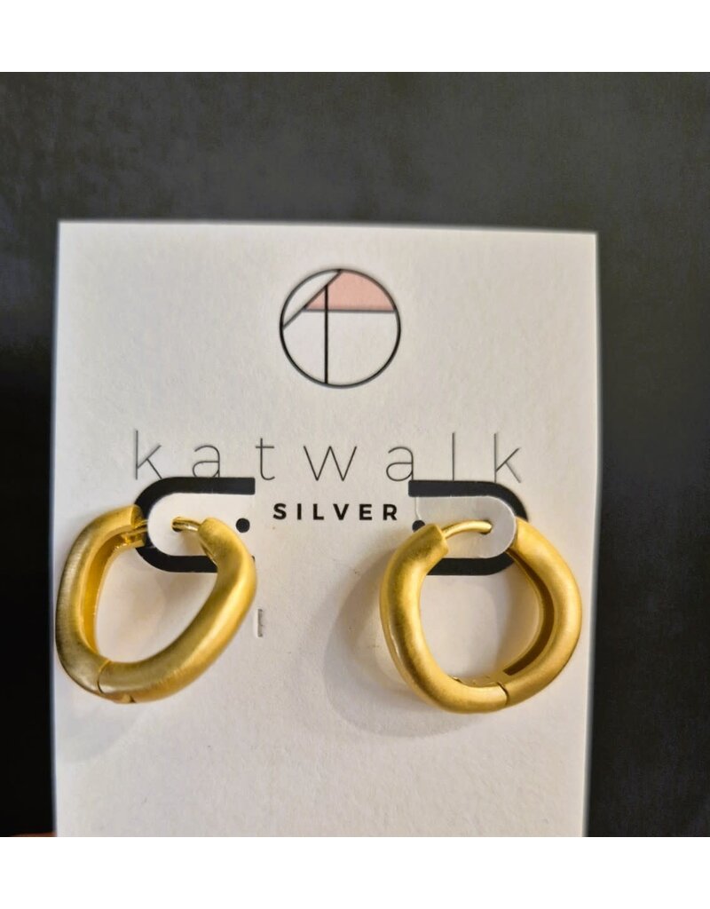 Katwalk Zilver Oorringen in verguld brass - vervormde ringen ø19mm