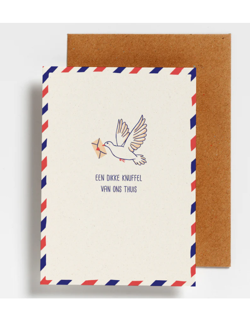 Hello August Wenskaart Hello August -'Een dikke knuffel van ons thuis'