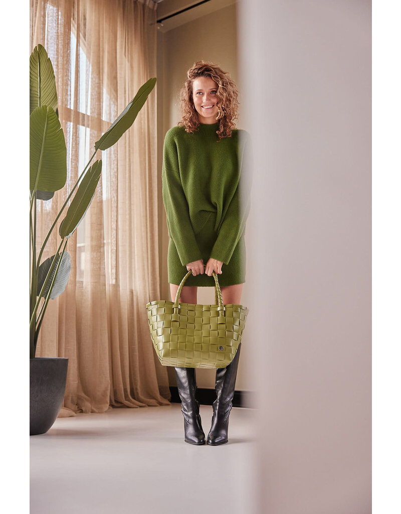 Handed by Paris Shopper - Pickle green