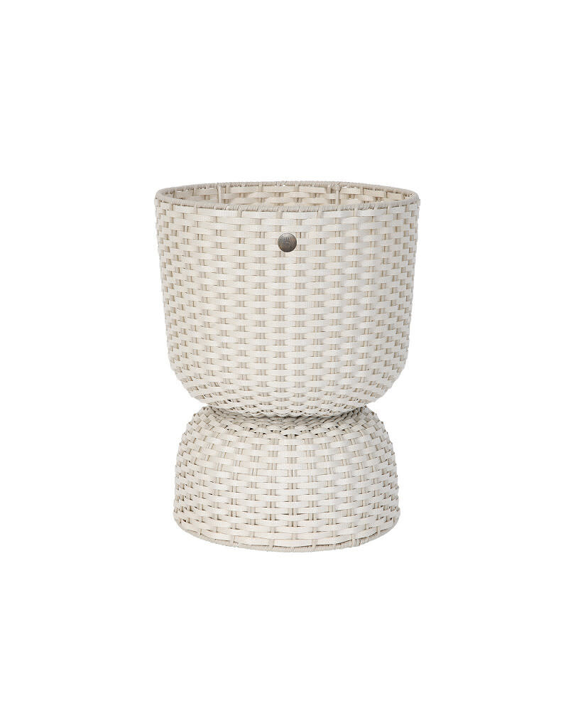 Handed by Basket Twist  - medium -  Champagne