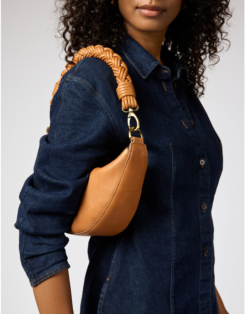 O MY BAG Leo  Wild Oak Soft Grain Leather met extra gevlochten riem