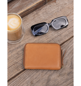 O MY BAG Robbie Wallet - Wild oak soft grain Leather