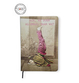 Ministerie van Unieke Zaken Notitieboekje (gelijnd) 'Ach, we doen allemaal maar wat'