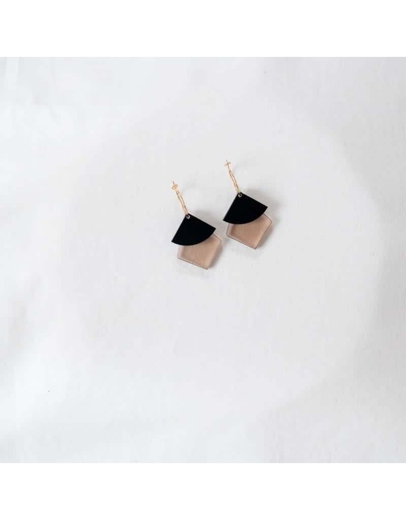 Studio Nok Nok Oorstekers Timeless 17 Black