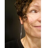 Katwalk Zilver Zilver oorhangers -gehamerde staaf  - gedraaid - 85 mm