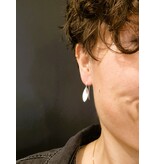 Katwalk Zilver Zilver oorhanger - bladvormig kuipje