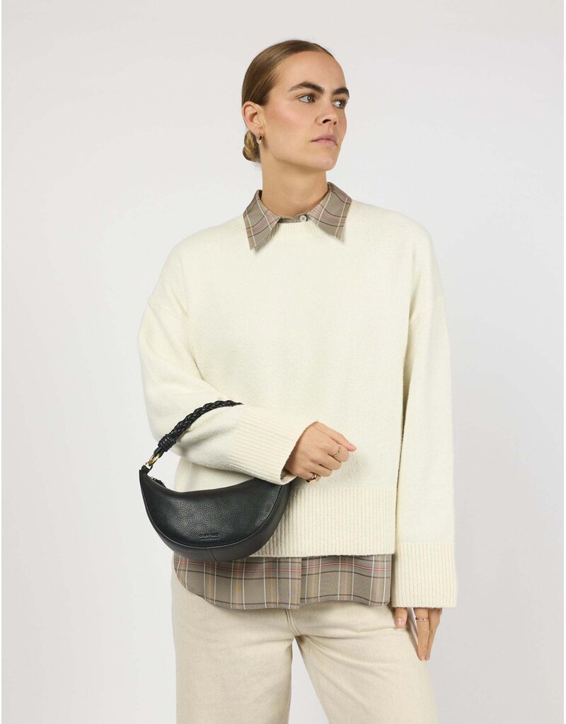 O MY BAG Leo Mini Twisted Handle - Black soft grain leather