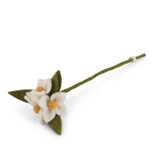 Gry & Sif Witte bloemen op takje - 34 cm
