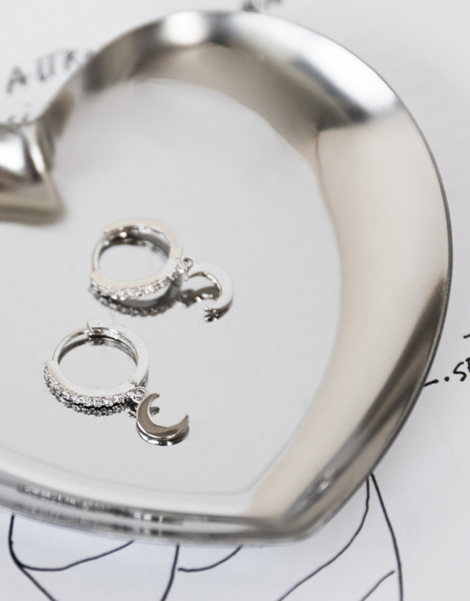 Oorbellen  shiny moon - zilver