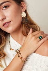 Groene armband met gouden muntjes