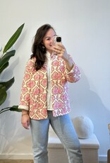 Jasje creme met roze print