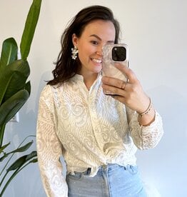 Doorschijnende creme blouse