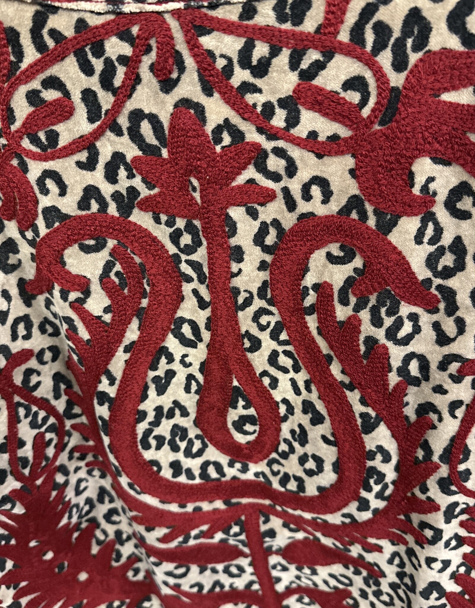 Suzani velvet jasje - panterprint bordeaux