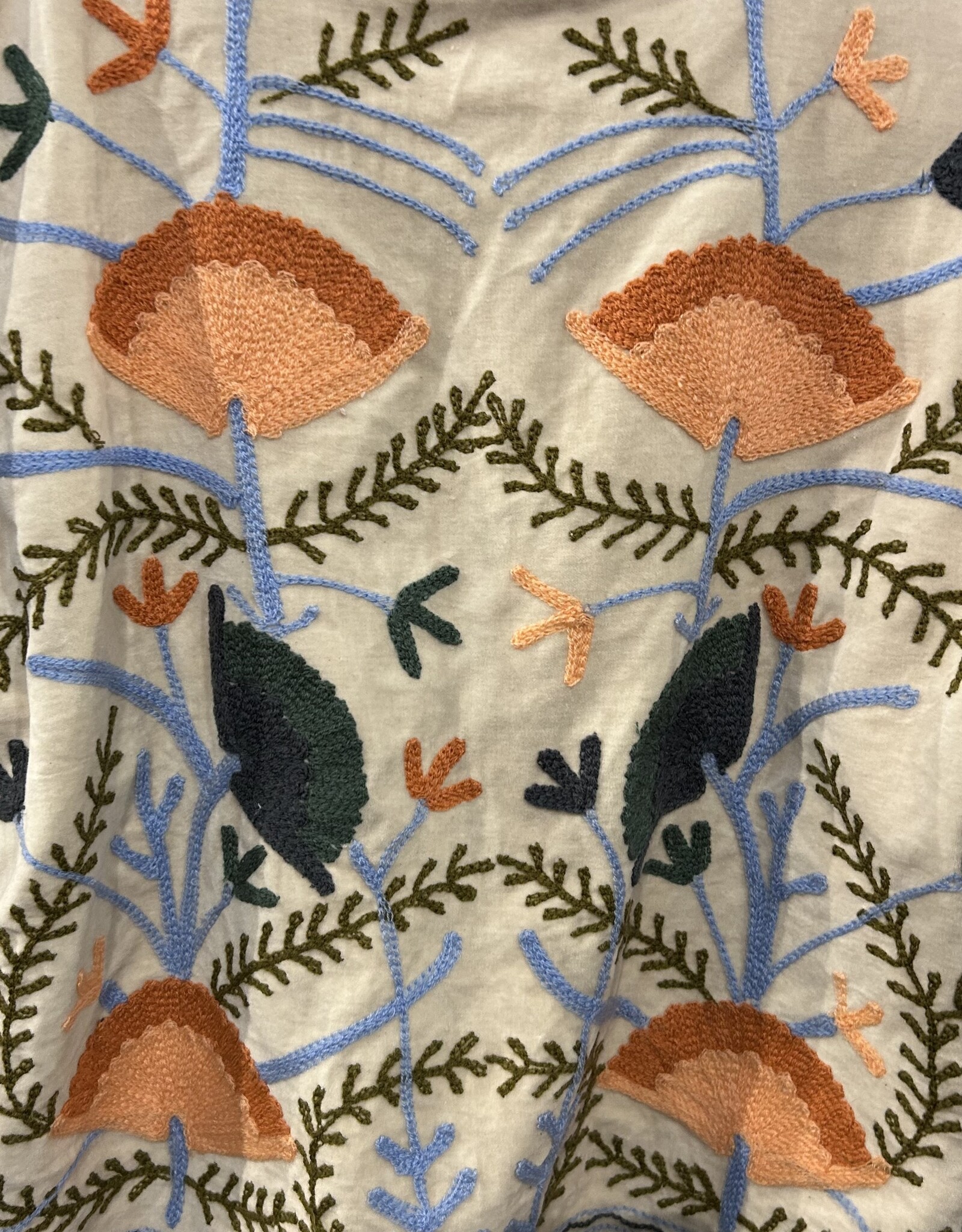 Suzani velvet jasje – ecru bloemen oranje