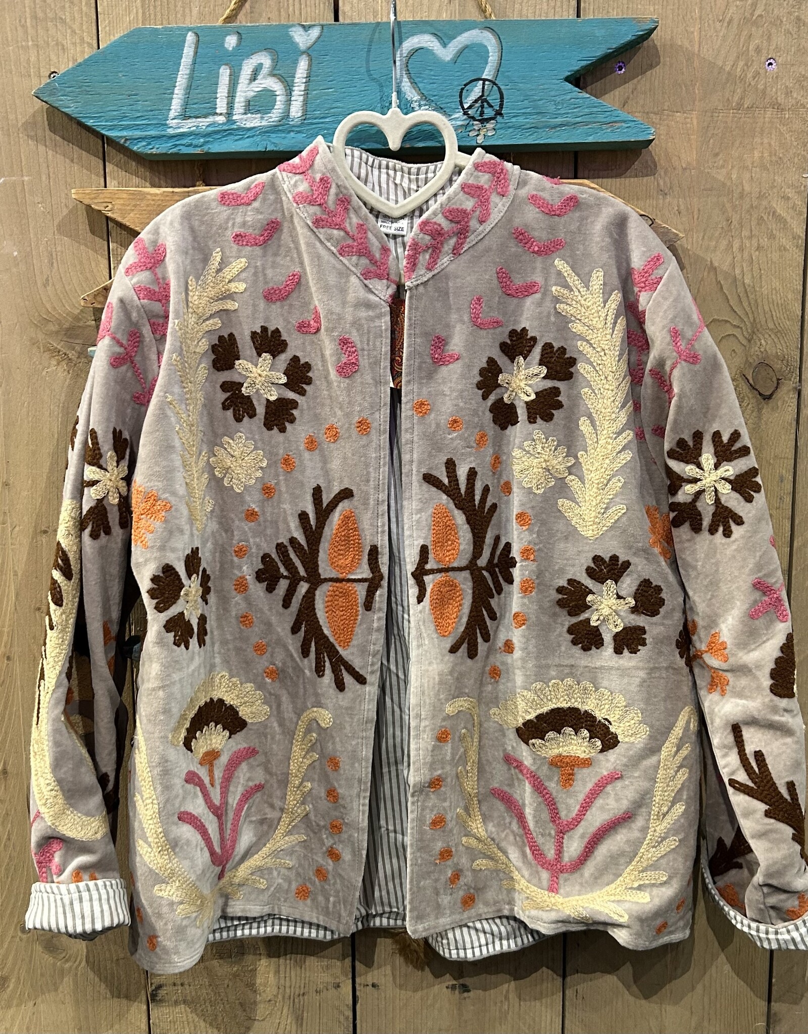 Suzani velvet jasje – grijs pastel love