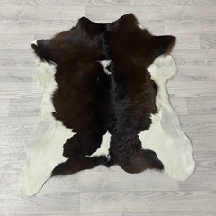 Calfskin brown white 105x90cm