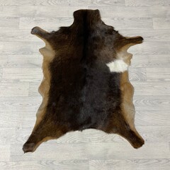 Goatskin brown white 100x75cm