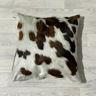 Koeienhuid kussen bruin zwart wit Normandiër 50x50cm