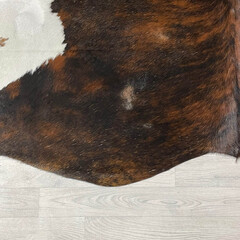 Cowhide black white brown brindle 255x240cm XL