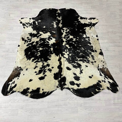 Koeienhuid bruin zwart wit tricolor Normandier 225x210cm M/L
