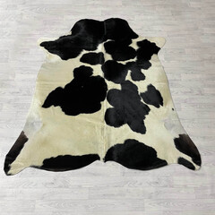 Koeienhuid zwart creme 210x195cm M/L